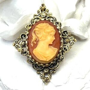 Vintage Diamond Shaped Cameo Brooch Pendant Signed Gerry’s